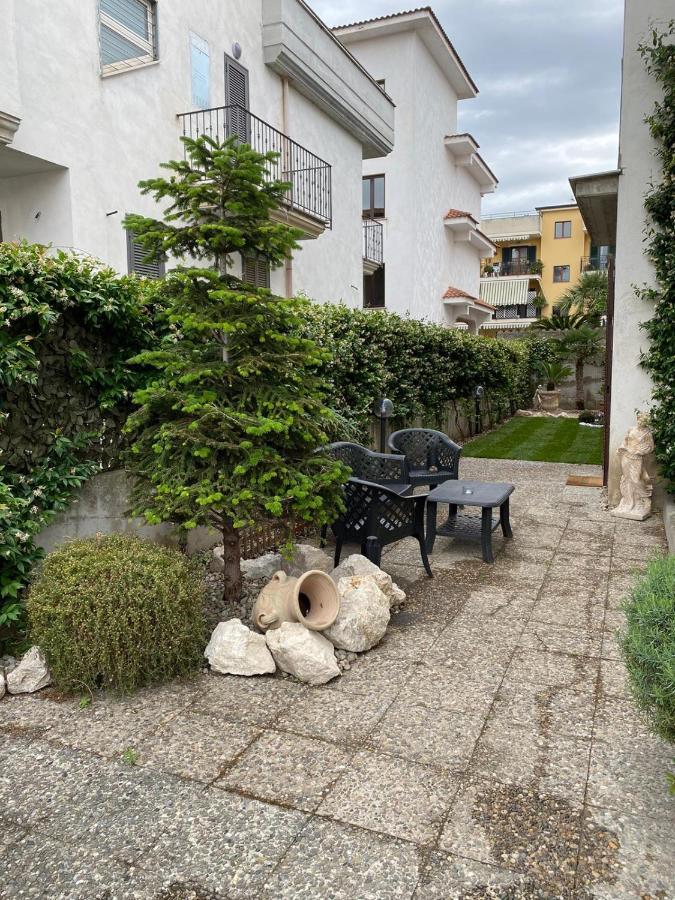 Villa Nancy Rooms Cimitile-Nola Bagian luar foto
